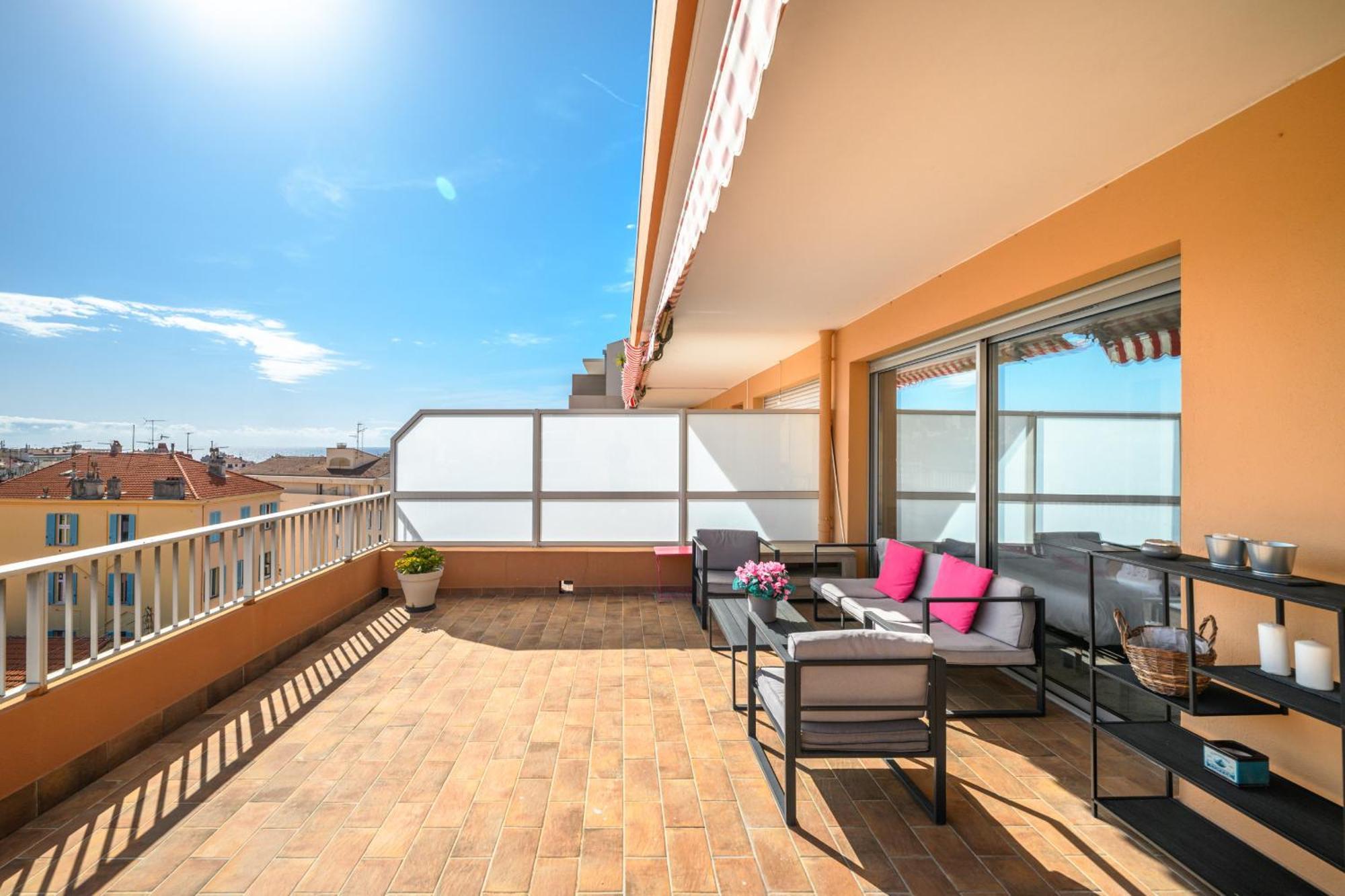 'L'Alicante Proche' Gare, Terrasse, Vue Mer 芒通 外观 照片